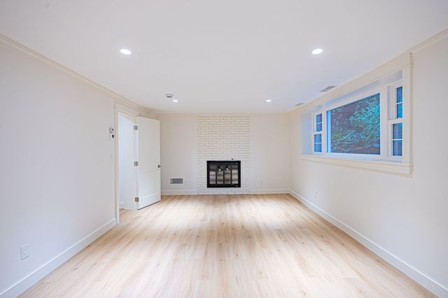85 Woodland Rd, Boston, MA 02130