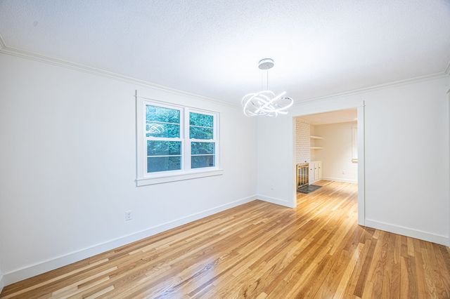 85 Woodland Rd, Boston, MA 02130