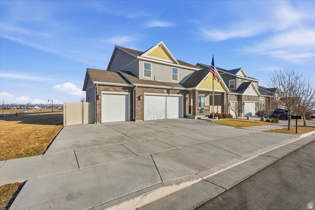 4384 W LOWER MEADOW DR, Herriman, UT 84096