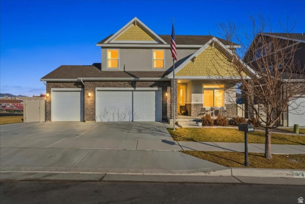 4384 W LOWER MEADOW DR, Herriman, UT 84096
