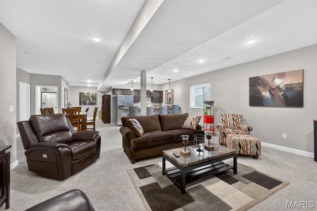 2024 Ravenel, Swansea, IL 62226