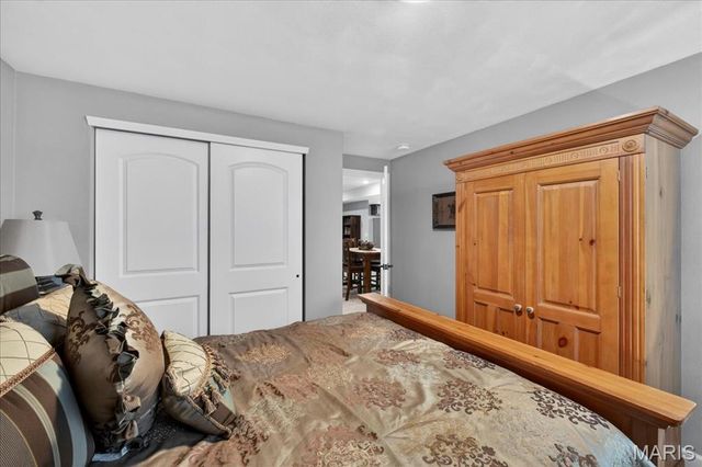 2024 Ravenel, Swansea, IL 62226