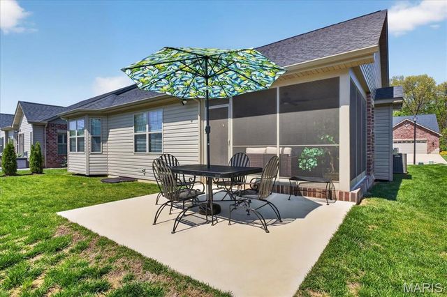 2024 Ravenel, Swansea, IL 62226