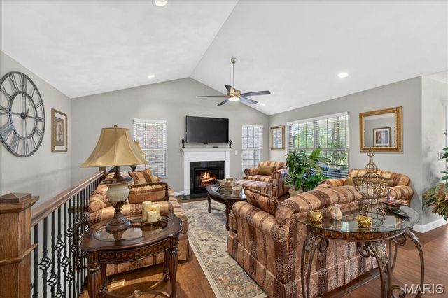 2024 Ravenel, Swansea, IL 62226