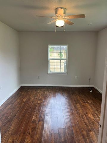 7227 Saint Augustine Street, Houston, TX 77021