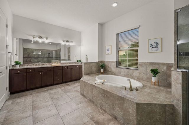 507 167TH BOULEVARD E, Bradenton, FL 34212