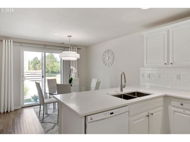 7904 Ne 62ND Cir, Vancouver, WA 98662