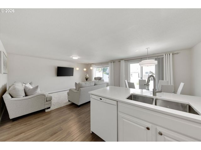 7904 Ne 62ND Cir, Vancouver, WA 98662