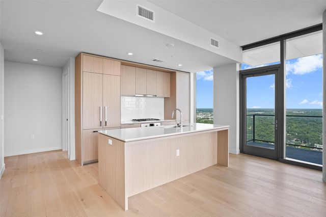 44 East Ave 2510, Austin, TX 78701