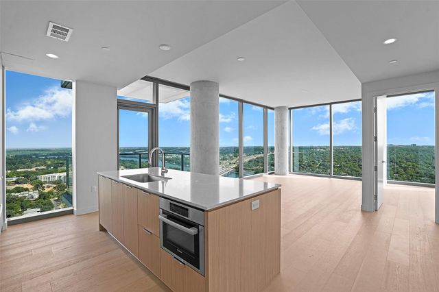 44 East Ave 2510, Austin, TX 78701