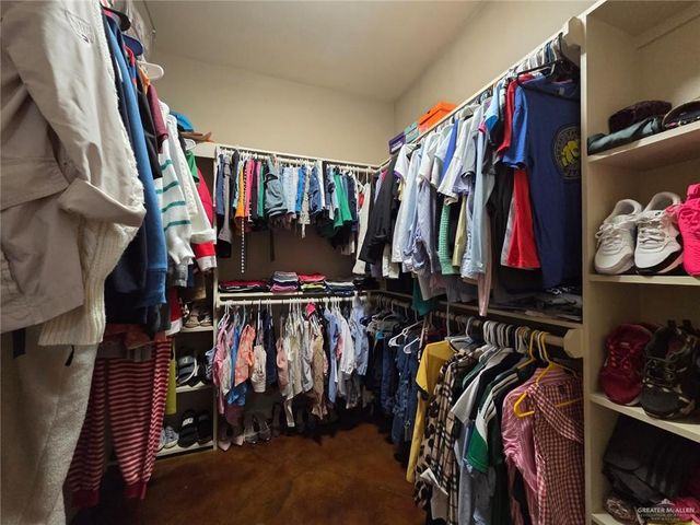 16637 W Barnes Court, Harlingen, TX 78552