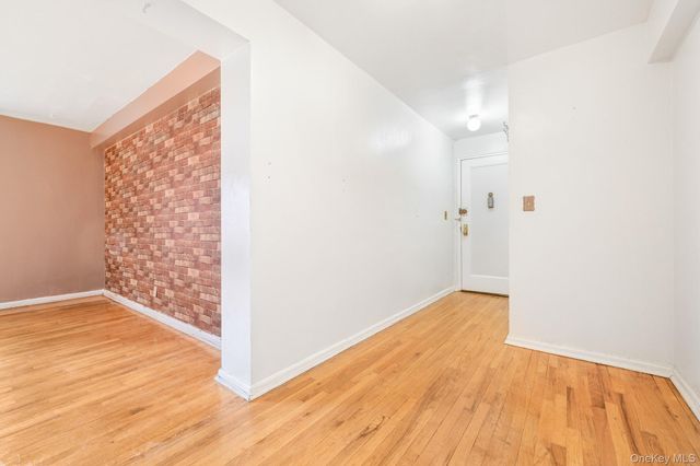 485 E Lincoln Avenue 201, Mount Vernon, NY 10552