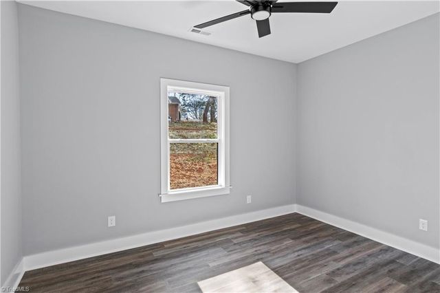 2322 Summerlin Street, Winston-salem, NC 27103