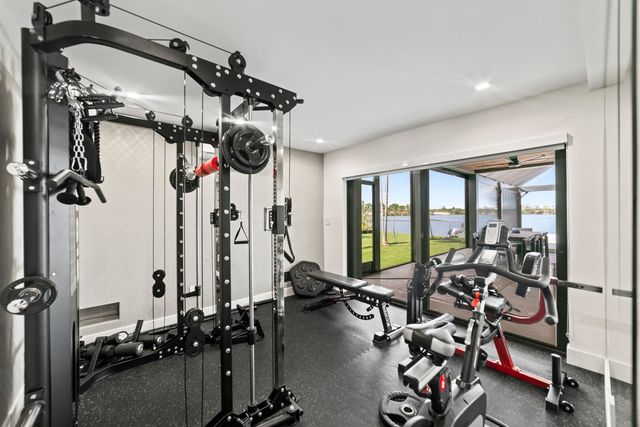 2511 NE 209th Terrace, Miami, FL 33180