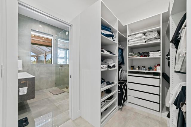 2511 NE 209th Terrace, Miami, FL 33180
