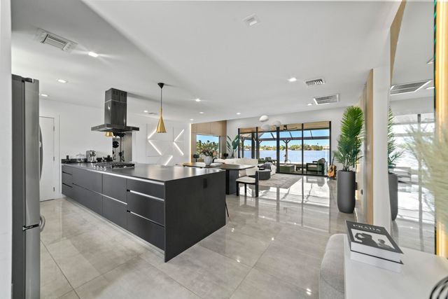 2511 NE 209th Terrace, Miami, FL 33180