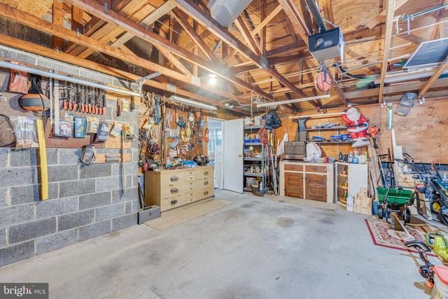 811 SARATOGA TER, Blackwood, NJ 08012