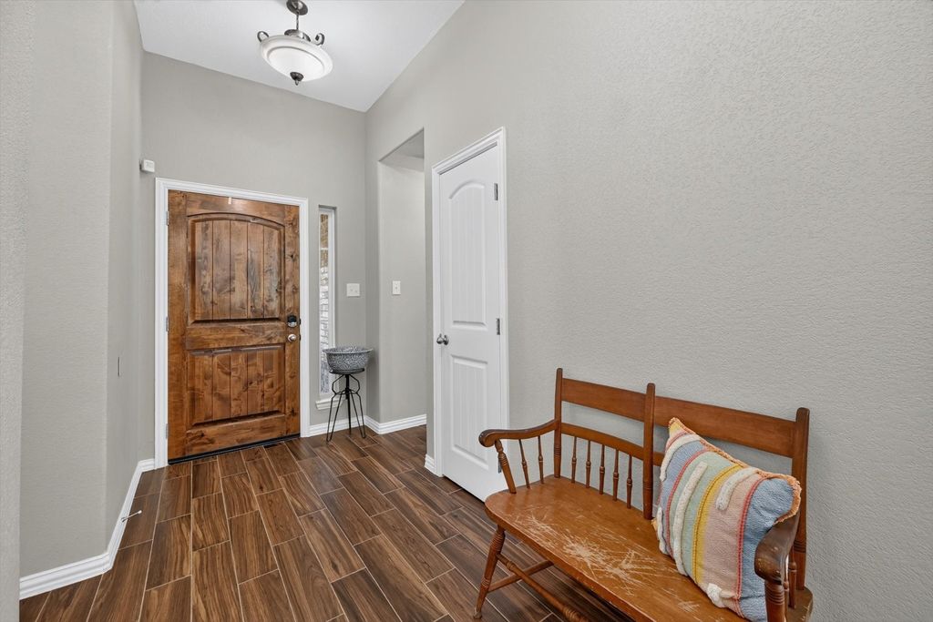 1026 Saint Andrews Drive, Burleson, TX 76028 — photo 5