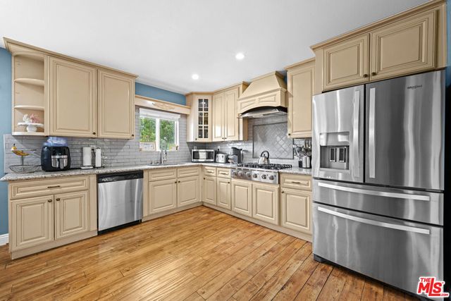 11335 Louise Avenue, Granada Hills, CA 91344