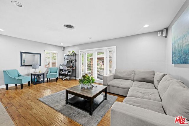 11335 Louise Avenue, Granada Hills, CA 91344