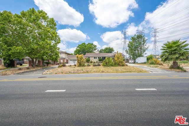 11335 Louise Avenue, Granada Hills, CA 91344