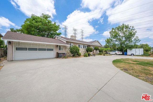 11335 Louise Avenue, Granada Hills, CA 91344