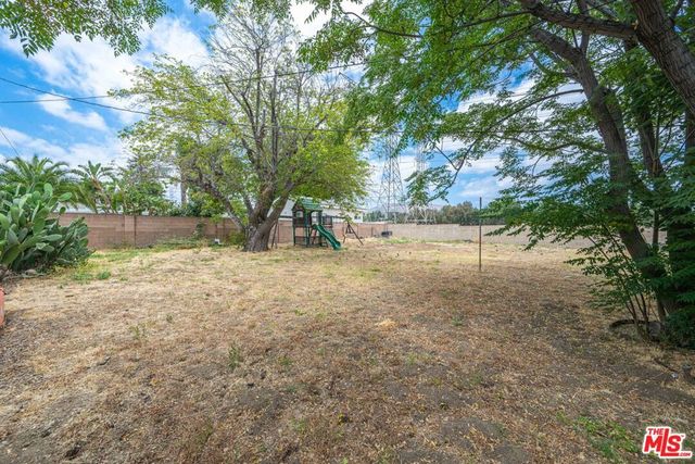 11335 Louise Avenue, Granada Hills, CA 91344