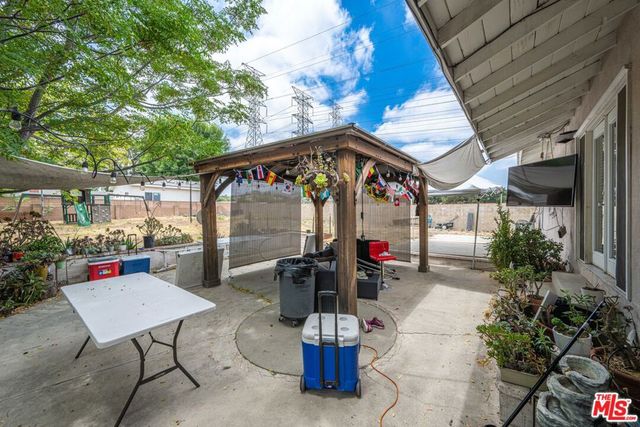 11335 Louise Avenue, Granada Hills, CA 91344