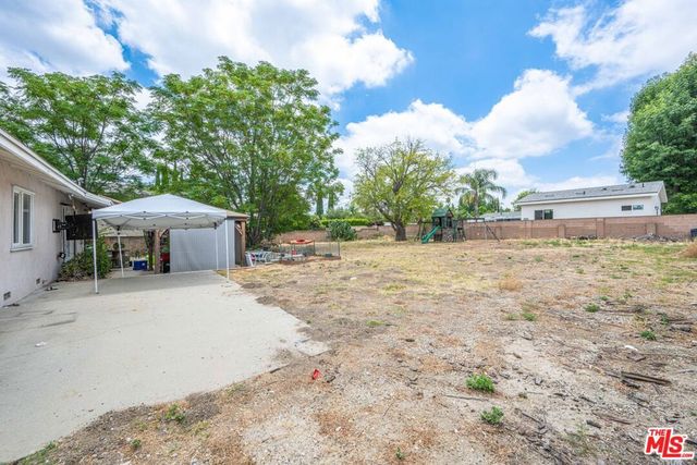 11335 Louise Avenue, Granada Hills, CA 91344