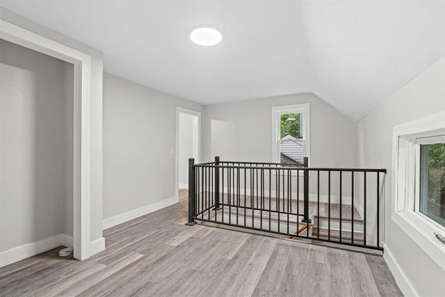 1632 W Lakewood Boulevard, Holland, MI 49424