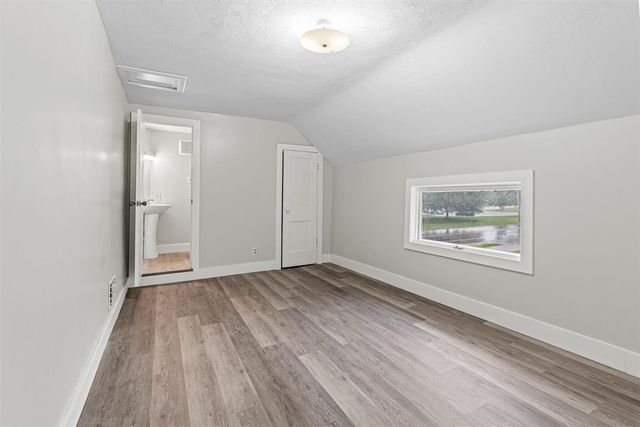 1632 W Lakewood Boulevard, Holland, MI 49424