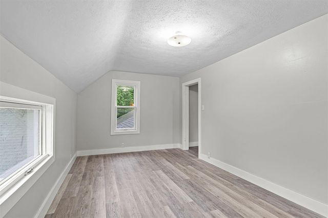 1632 W Lakewood Boulevard, Holland, MI 49424