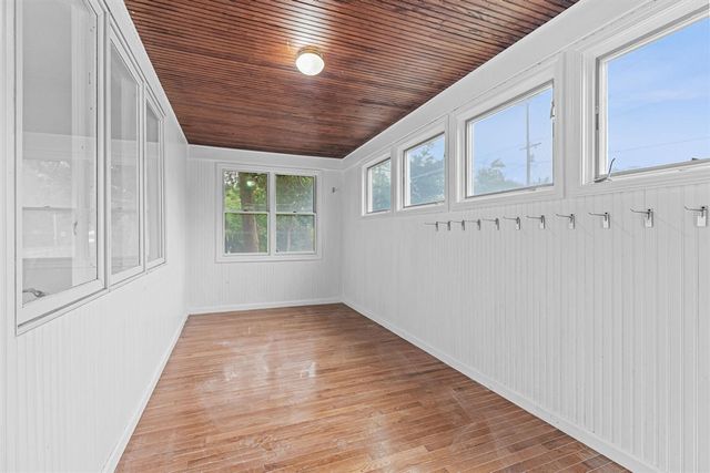 1632 W Lakewood Boulevard, Holland, MI 49424