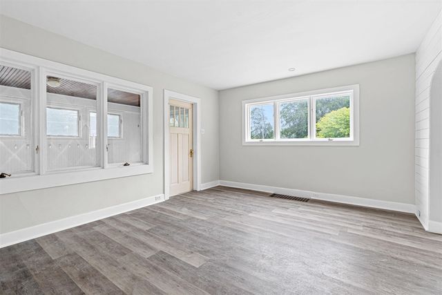 1632 W Lakewood Boulevard, Holland, MI 49424