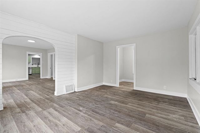1632 W Lakewood Boulevard, Holland, MI 49424