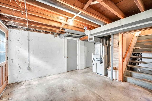 627 Lincoln Avenue, Barberton, OH 44203