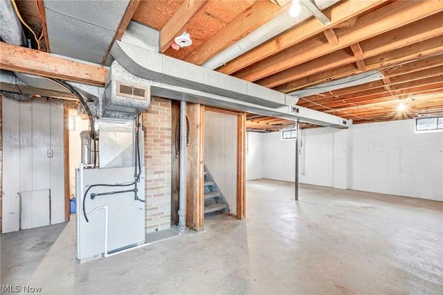 627 Lincoln Avenue, Barberton, OH 44203