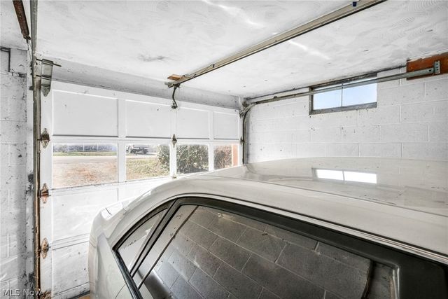 627 Lincoln Avenue, Barberton, OH 44203