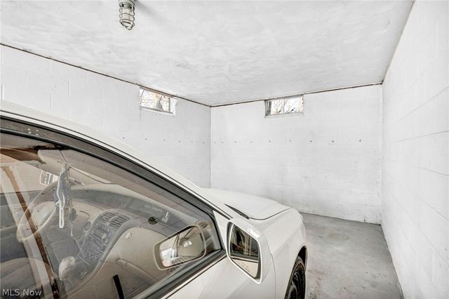 627 Lincoln Avenue, Barberton, OH 44203