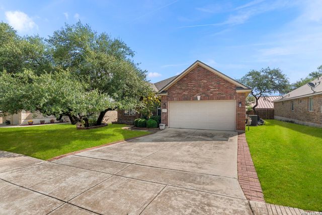 3318 DOVETREE LN, San Antonio, TX 78251
