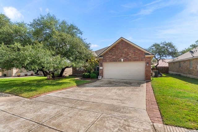 3318 DOVETREE LN, San Antonio, TX 78251