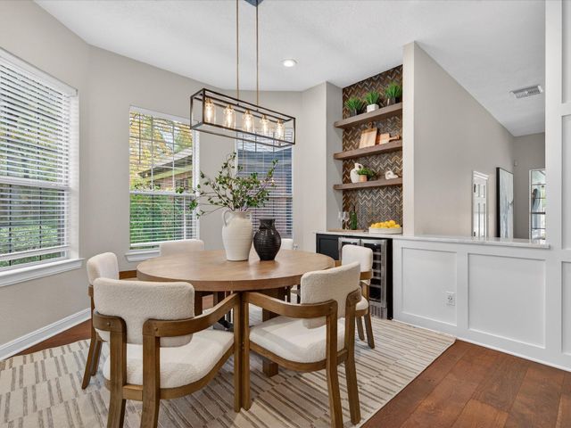 32906 Crestlake Boulevard, Magnolia, TX 77354