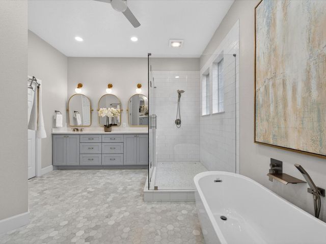 32906 Crestlake Boulevard, Magnolia, TX 77354