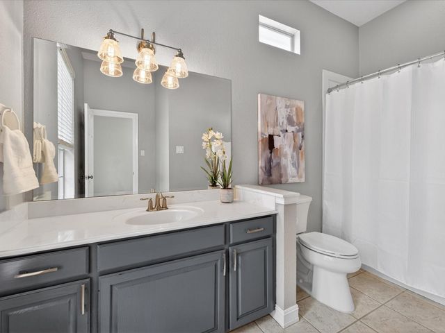 32906 Crestlake Boulevard, Magnolia, TX 77354