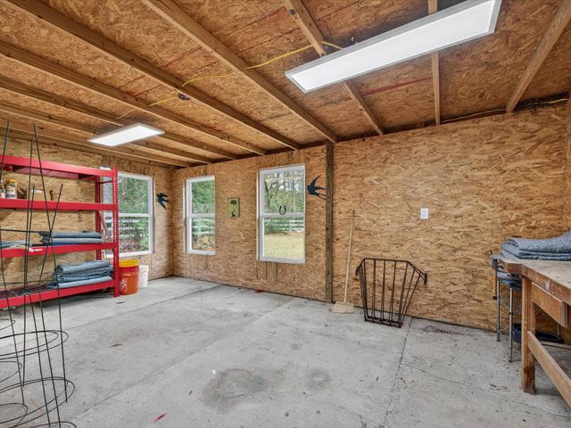 32906 Crestlake Boulevard, Magnolia, TX 77354