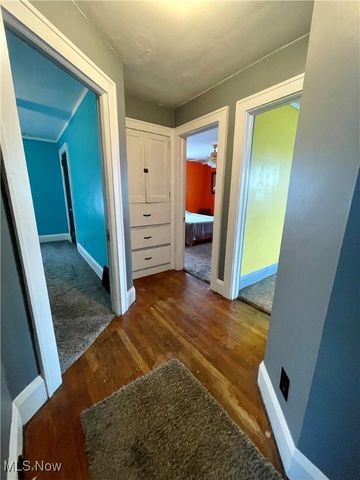 15 S Portland Avenue, Youngstown, OH 44509