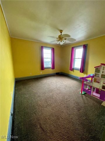 15 S Portland Avenue, Youngstown, OH 44509