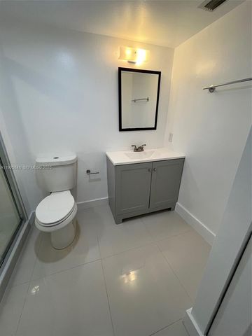 20505 E Country Club Dr 2132, Aventura, FL 33180