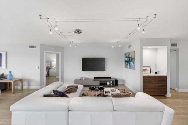 7473 Victory Lane 8701, Delray Beach, FL 33446