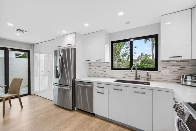 7473 Victory Lane 8701, Delray Beach, FL 33446